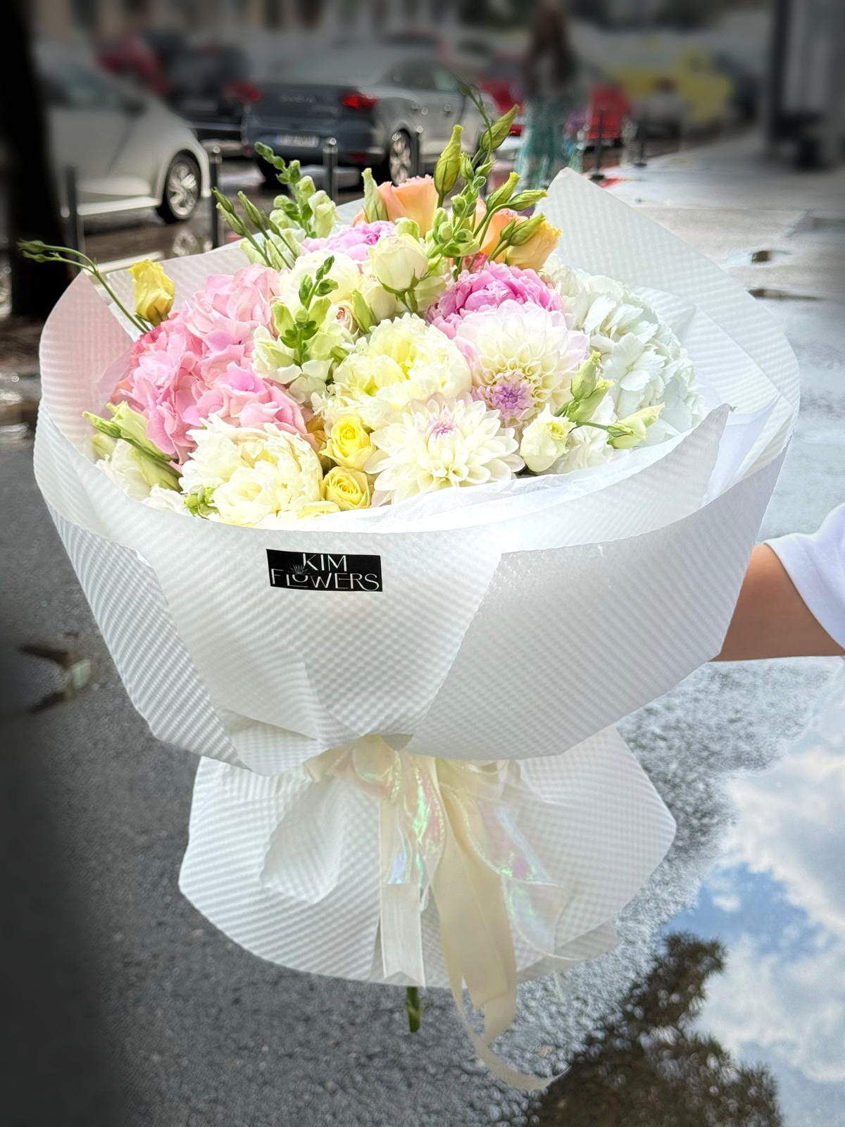Buchet Pastel Serenade